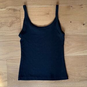 H&M Women's Medium Black Ribbed Strappy Tank - EUC!